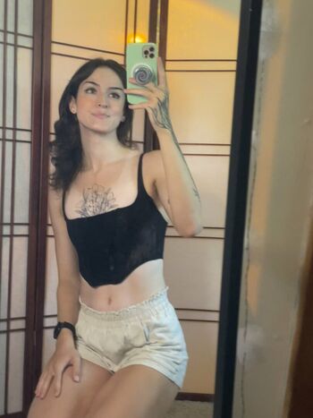 Full leaked Frogsgirls private onlyfans photo