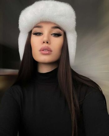 Full leaked Frollkina private onlyfans photo