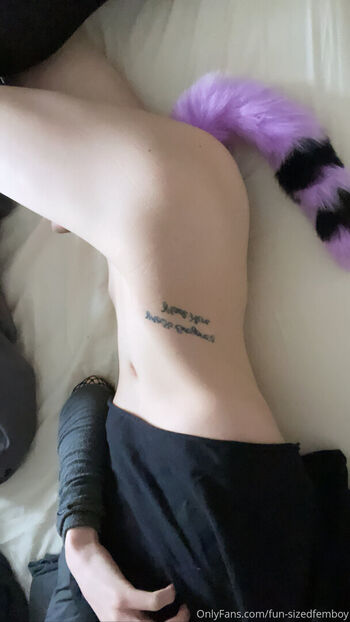 Full leaked Fun sizedfemboy private onlyfans photo