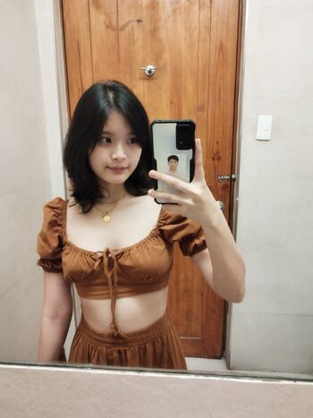 Full leaked Furarooo private onlyfans photo