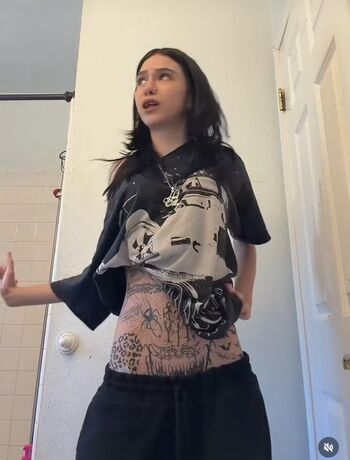 Full leaked Fvckin angel private onlyfans photo