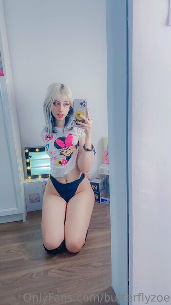 Full leaked Fvckzoe private onlyfans photo