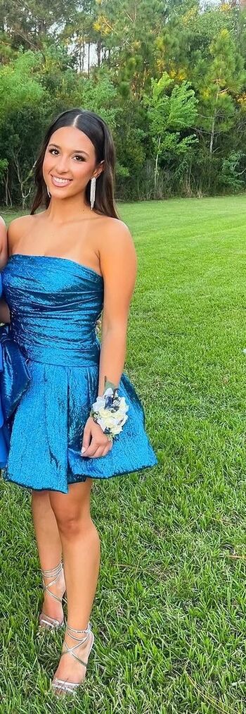 Full leaked Gabby gray private onlyfans photo