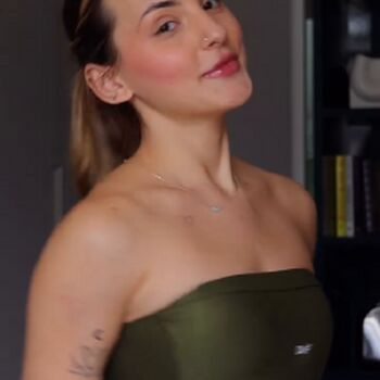 Full leaked Gabifracassio private onlyfans photo