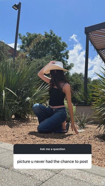 Full leaked Gabriela bee private onlyfans photo