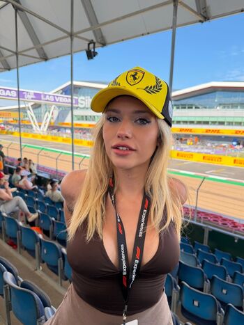 Full leaked Gabriela dizzy carbornar private onlyfans photo