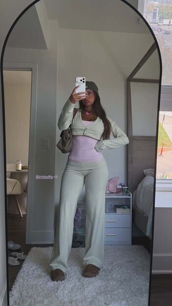 Full leaked Gabriela moura page private onlyfans photo