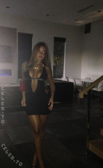 Full leaked Gabriela moura page private onlyfans photo