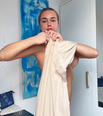Full leaked Gabriela olga private onlyfans photo