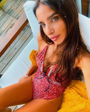 Gabriela Sari