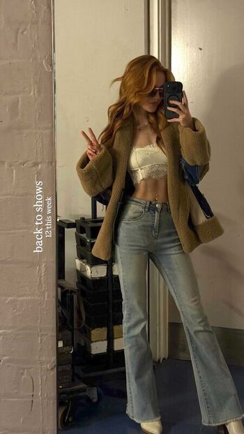 Full leaked Gabriella lester private onlyfans photo