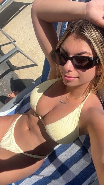 gaby_zola