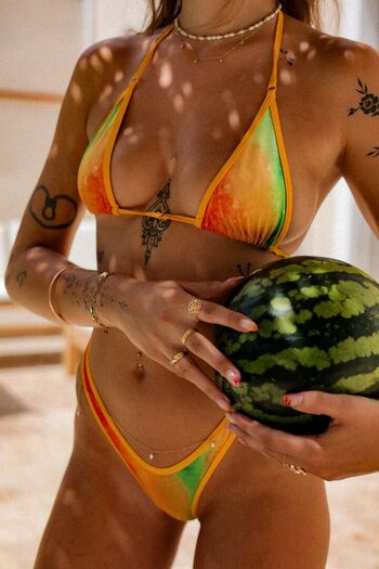 Full leaked Gabychaaw private onlyfans photo