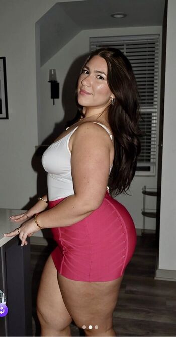 Full leaked Gapeachpawgmilf private onlyfans photo