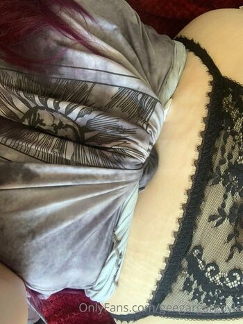 Full leaked Geegargargoyle private onlyfans photo