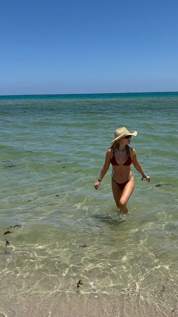 Full leaked Genevieve hannelius private onlyfans photo
