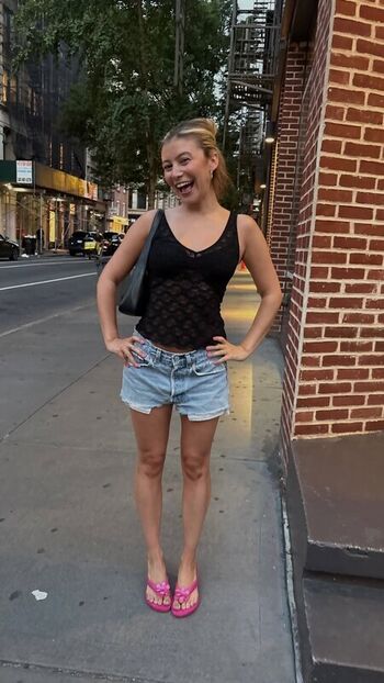Full leaked Genevieve hannelius page private onlyfans photo