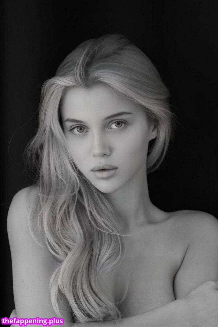 Elizaveta Stefanovna / Genlistef / jenandfreddie Nagie OnlyFans Zdjęcie #24