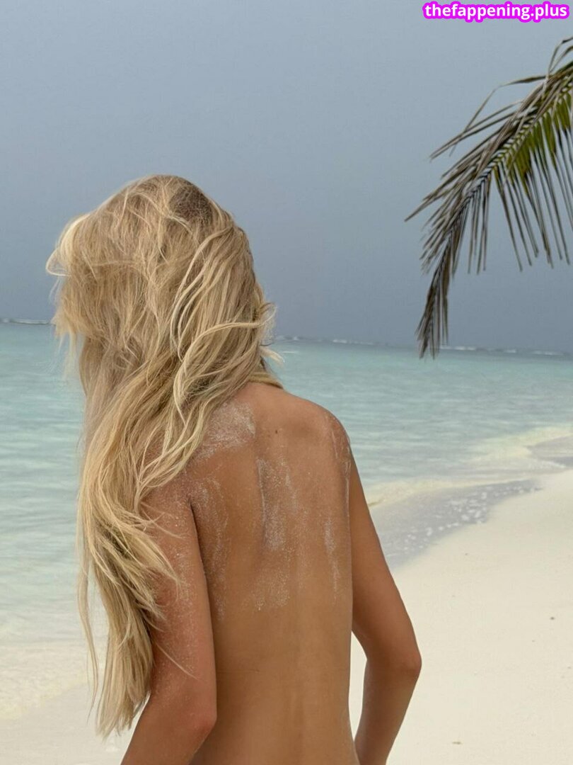 Elizaveta Stefanovna / Genlistef / jenandfreddie Naken OnlyFans Foto #55