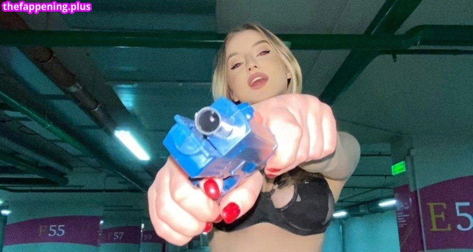 Elizaveta Stefanovna / Genlistef / jenandfreddie Photo OnlyFans Nu #84