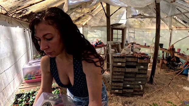 Getting Grounded With Jenna