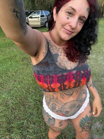 Gia Lovely