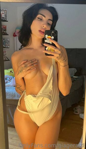 Full leaked Giagerardi  page private onlyfans photo