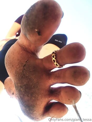Full leaked Giant tessa private onlyfans photo
