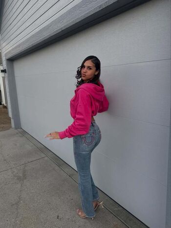 Full leaked Giavannanmoore private onlyfans photo