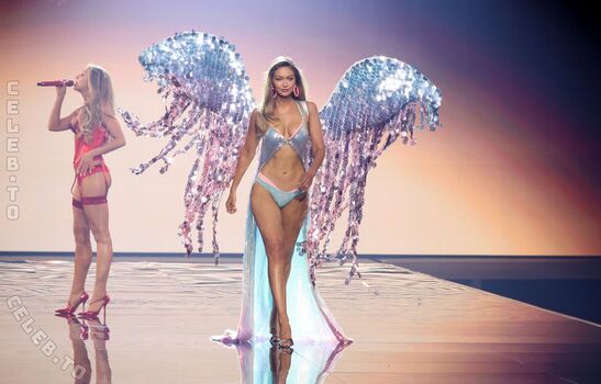 Full leaked Gigi hadid page private onlyfans photo