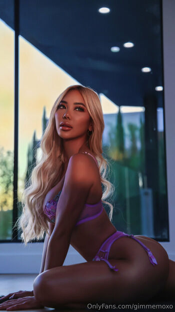 Full leaked Gimmemoxo private onlyfans photo