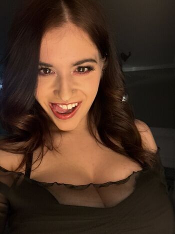 Full leaked Ginagraps private onlyfans photo