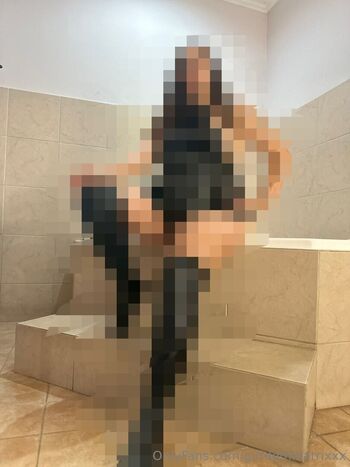 Full leaked Girldominatrixxx private onlyfans photo