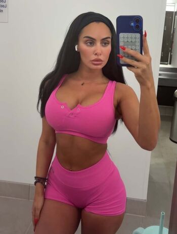 Full leaked Girls in wedgy fitness shorts private onlyfans photo