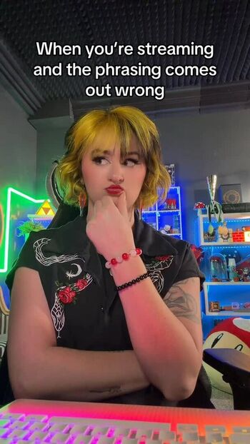 Full leaked Girls play private onlyfans photo