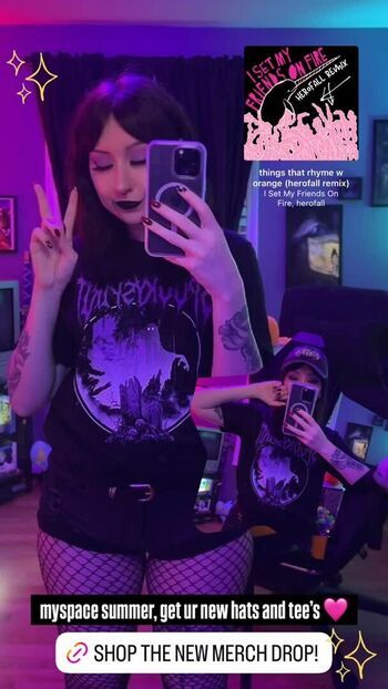 Full leaked Girls play page private onlyfans photo