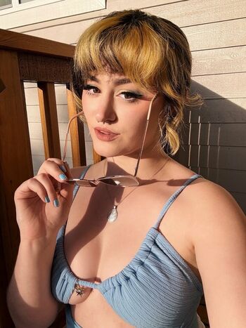 Full leaked Girls play  page private onlyfans photo