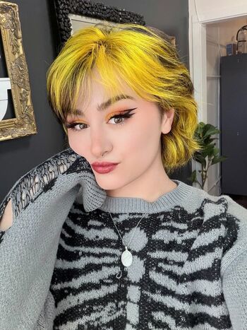 Full leaked Girls play private onlyfans photo