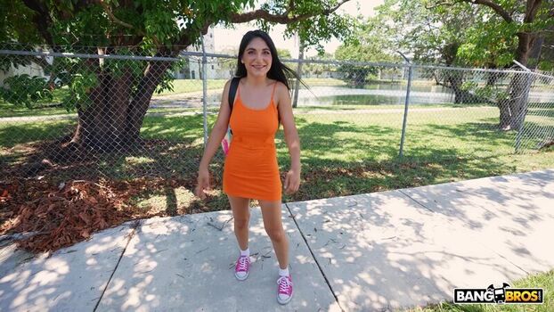 Full leaked Girls wearing sneakers in b private onlyfans photo