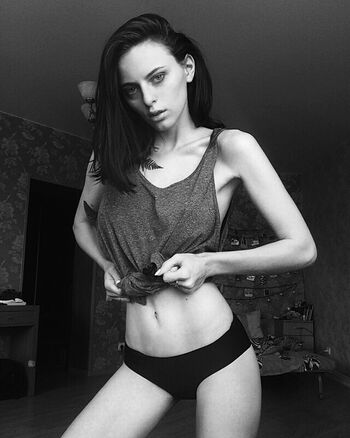 Full leaked Girlvinishko page private onlyfans photo