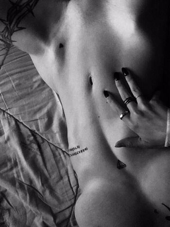 Full leaked Girlvinishko private onlyfans photo