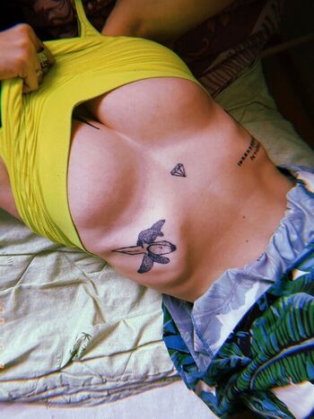 Full leaked Girlvinishko private onlyfans photo