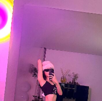 Full leaked Giselle aespa page private onlyfans photo