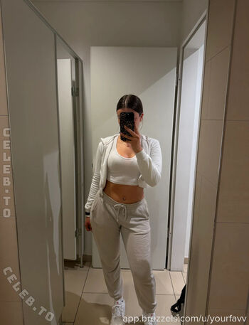 Full leaked Giuliafrjc private onlyfans photo