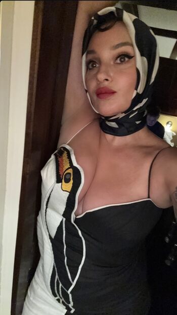 Full leaked Gizzi erskine private onlyfans photo