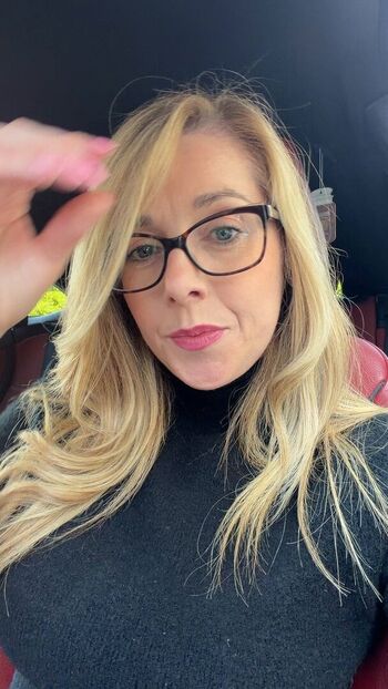 Full leaked Glass private onlyfans photo