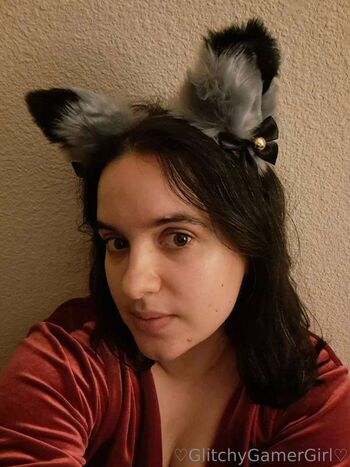 GlitchyGamerGirl