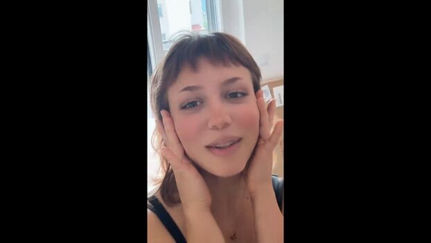 Full leaked Glogli private onlyfans photo
