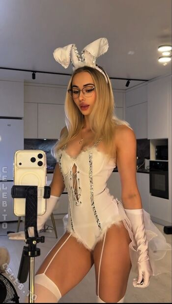Full leaked Gloria matvien page private onlyfans photo
