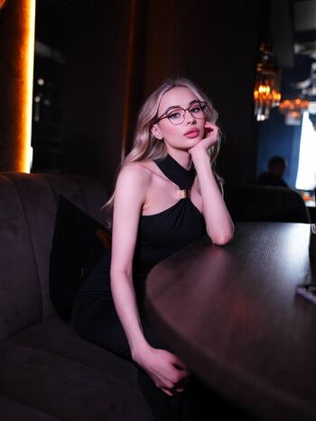 Full leaked Gloriamatvien private onlyfans photo